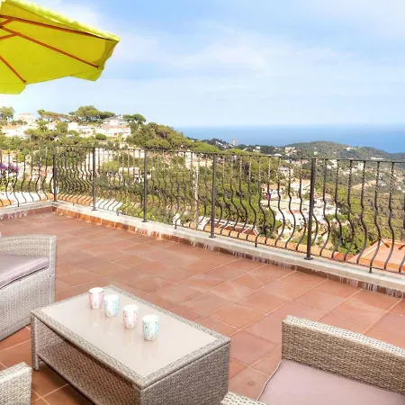 Holiday Plata Lloret de Mar